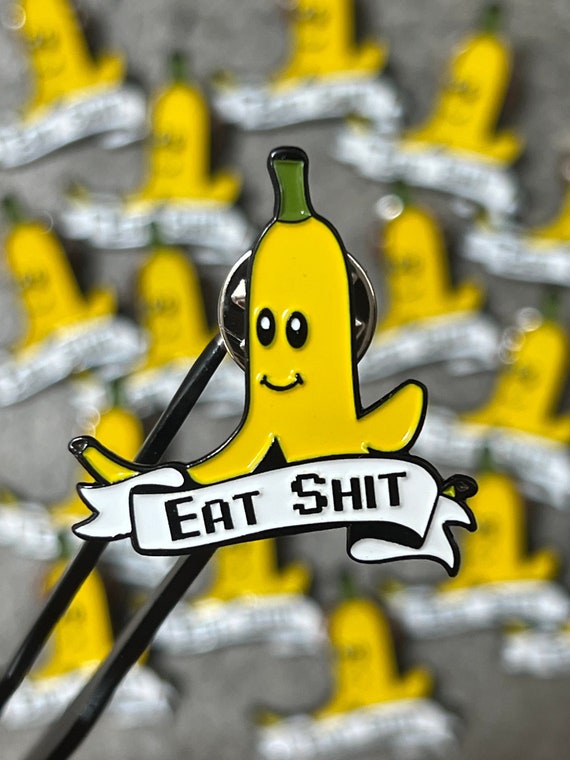 Banana Soft Enamel Pin Mario Kart Nintendo