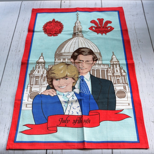Royal Wedding Tea Towel, Prince Charles Lady Diana Wedding 1981, Souvenir Towel, Gift for Anglophiles, Gift for Fans of Lady Di or The Crown