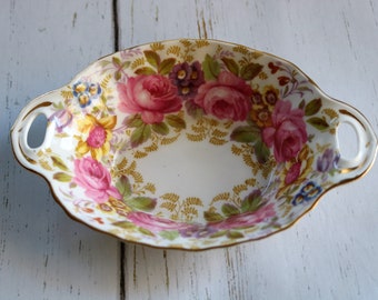 Serena Royal Albert Sweet Meat Dish, Small Open Handled Oval Bowl, Pink Floral Pattern from 1980s, Use for Candy Nuts Small Side Dish