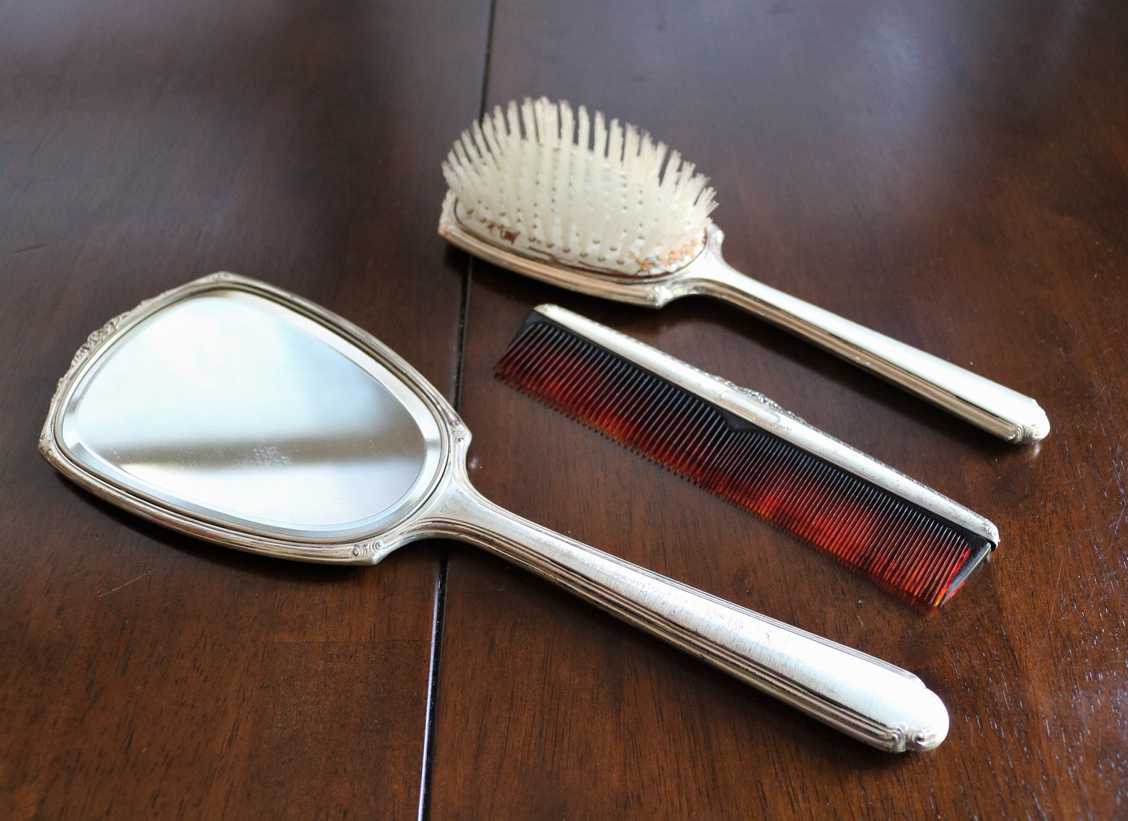 Sterling Silver Hand Mirror Brush and Comb Silver Dresser Etsy