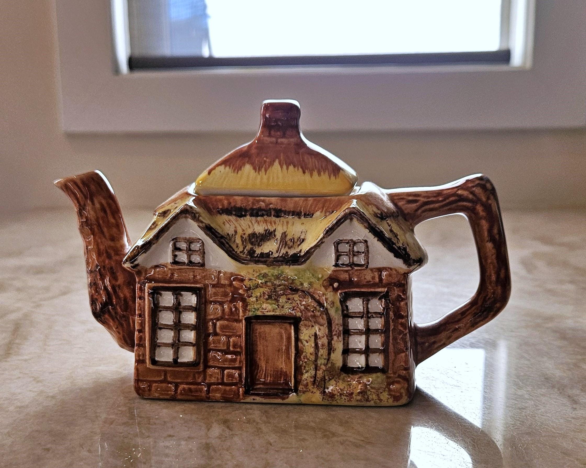 Kensington Teapot - Etsy