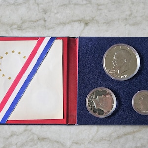 1976 Bicentennial 40% Silver Proof Set, 3 US Coins (COA, OGP)