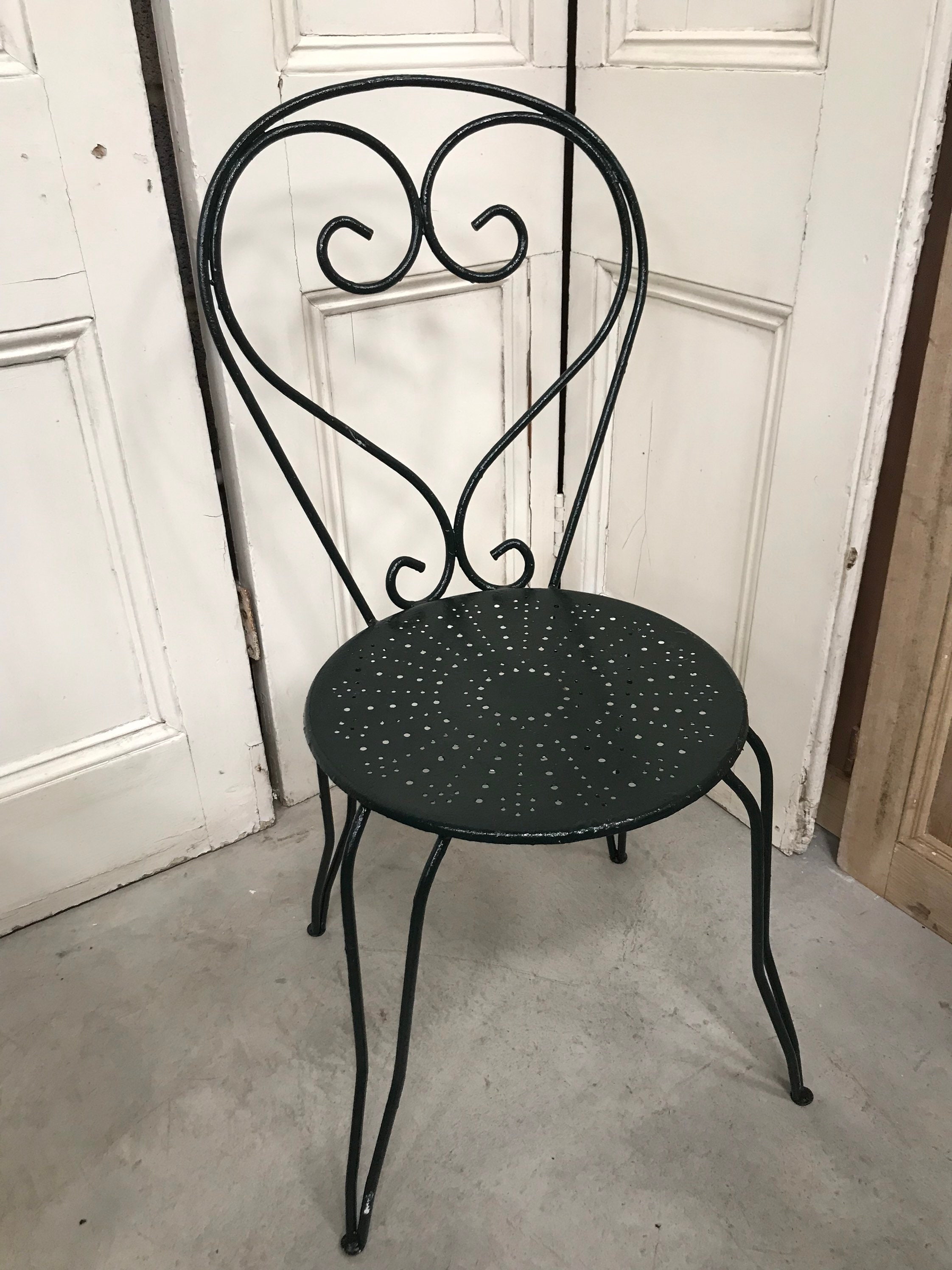 Vintage metal garden chair painted in dark green metal paint Etsy