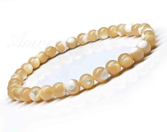 Handmade Mother of Pearl Bracelet – Natural Shell Beads, Stretch Bracelet, Boho Jewelry, Beach Style Gift for Her