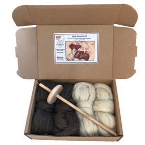 Wool hand spinning kit - 2 colour