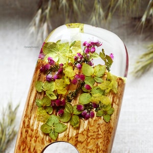 Pressed Flower Hair Fork: Oak Wood Epoxy Resin Hair Slide