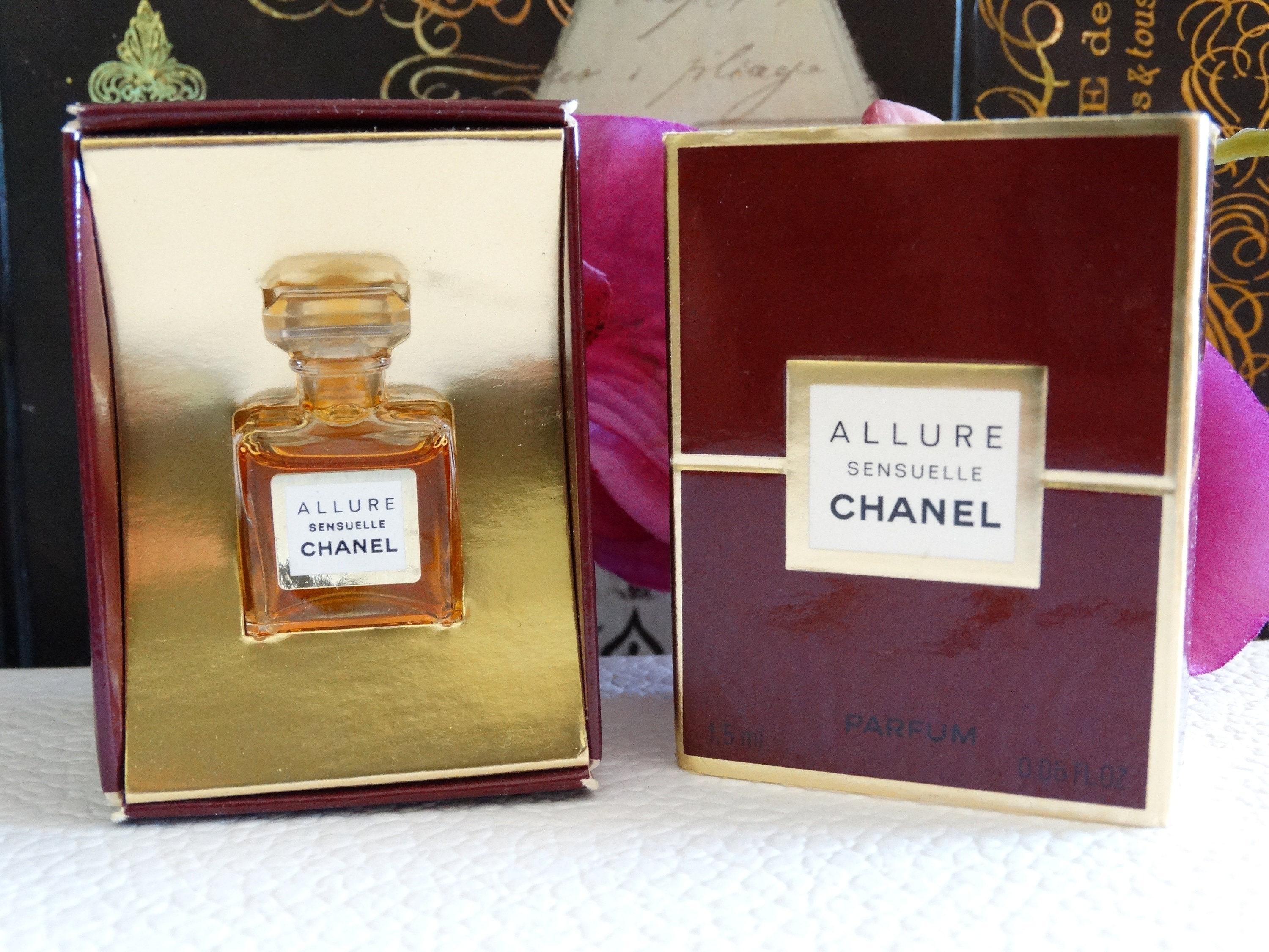 ALLURE Sensuelle C H A N E L 1.5 ml pure perfume Miniature Micro Vintage