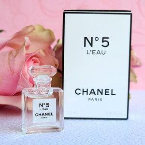 N 5 L' EAU 1.5 Ml 0.05 Fl.oz Eau De Toilette Miniature 