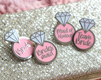 Team bride badges / Hen party badges / Hen do badges / Bride to be badge / Hen party favours / Bride pin / Hen do pins / Hen party pins