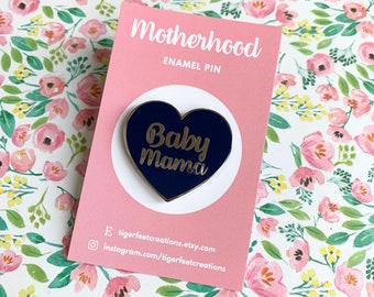 Baby Mama Pin / New Mum Gift / Babyshower Gift / Mum badge / New Mom Pin / New Mom Gift / Mama Pin / Mummy Gift