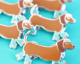 Sausage dog pin / Dachshund pin / Dog enamel pin / Hard enamel pin / Sausage dog gift / Cute enamel pin / Dachshund enamel pin / Dog lapel