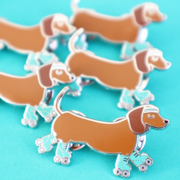 Sausage dog pin / Dachshund pin / Dog enamel pin / Hard enamel pin / Sausage dog gift / Cute enamel pin / Dachshund enamel pin / Dog lapel