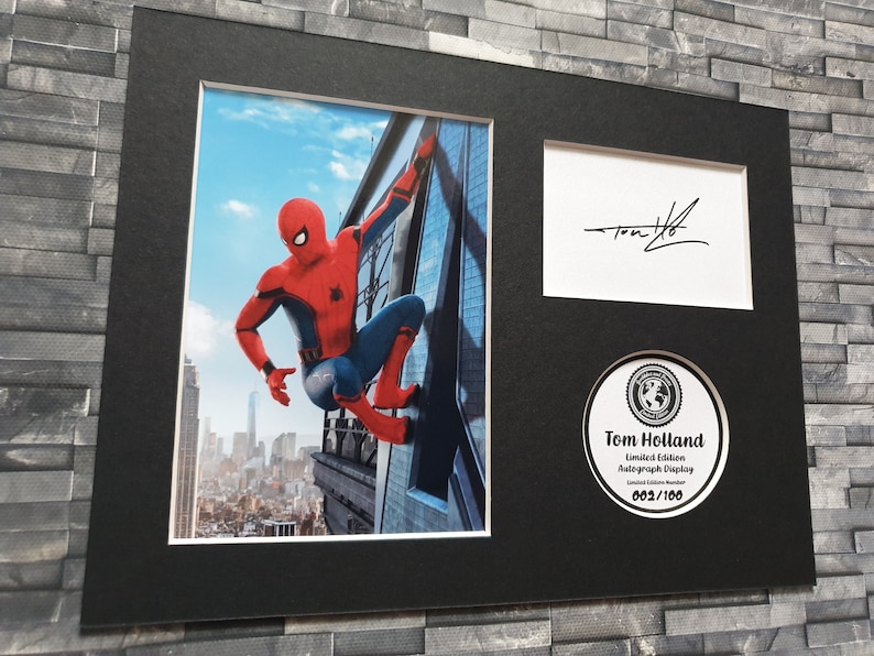 Tom Holland Signed Autograph Display Spider-man The Avengers Limited Edition 8x6 Inches Fully Mounted and Ready To Be Framed image 2