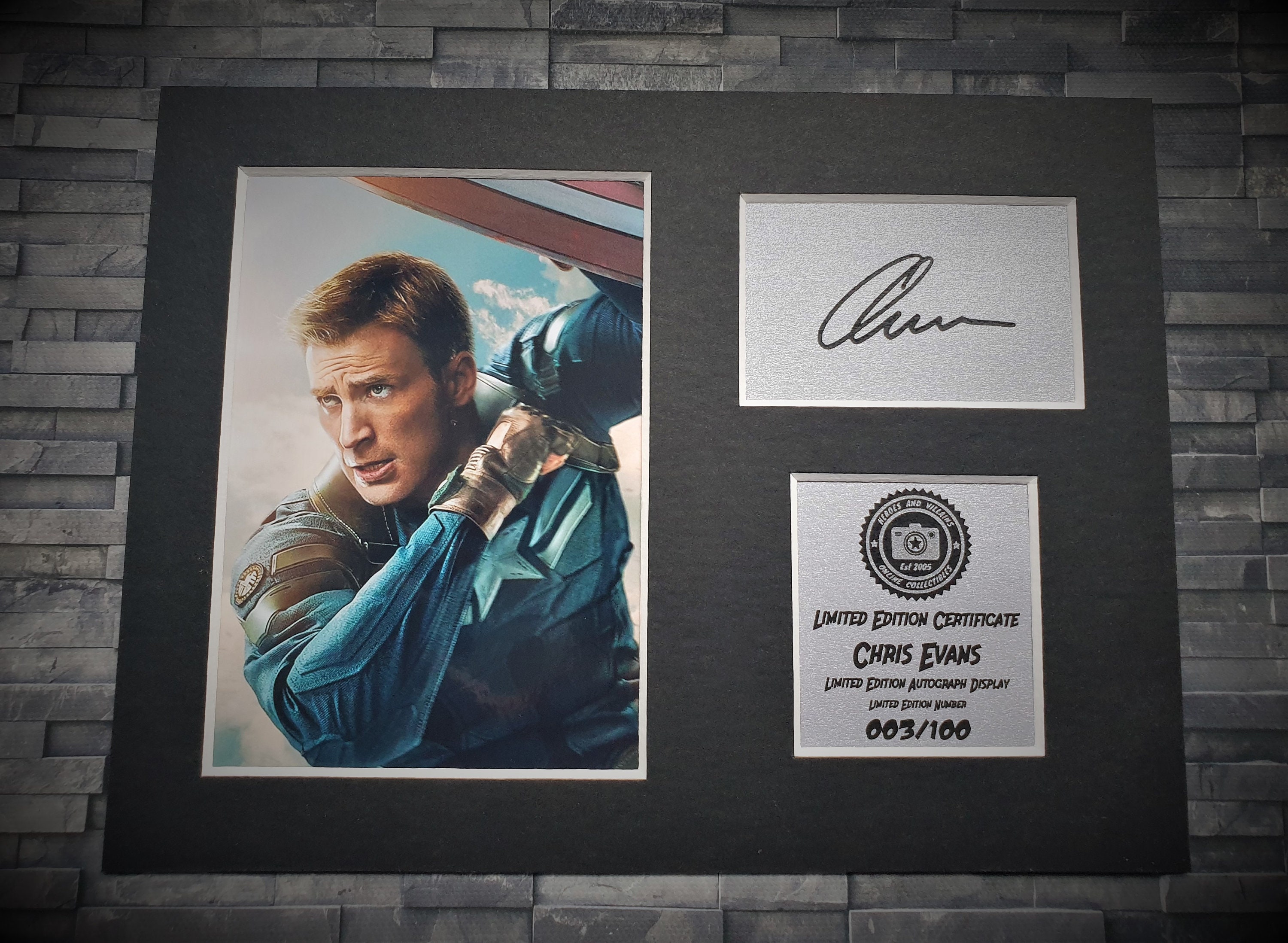 Chris Evans Signed Mounted Photo Display Captain America Chris Evans Signed Mounted Photo Display Captain America