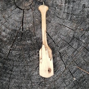 Spalty birch paddle pendant