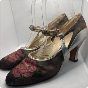 Antique 1920s Art Deco Floral Brocade Silver Lamé & Leather Mary Jane Heels – 6