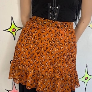 Y2K oranje minirok met hartjesprint | Urban Outfitters-rok Fairy Grunge met ruches S afbeelding 2