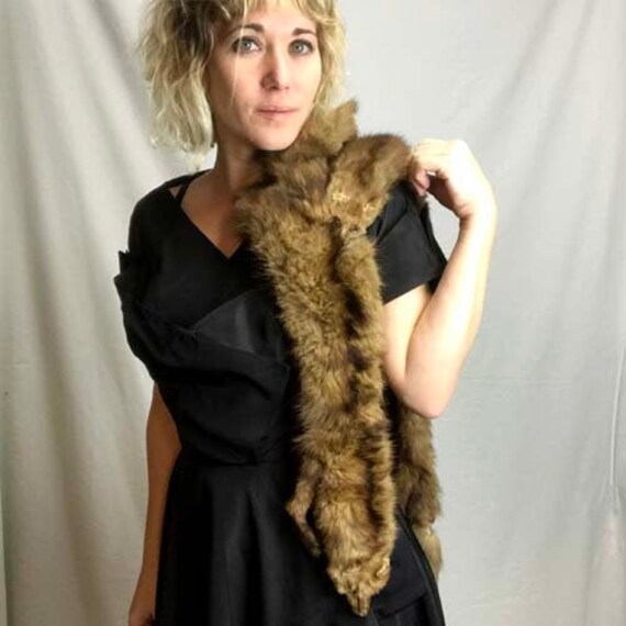 Vintage 30s 40s 50s Brown Fur Pelts Stole Clasp Sc