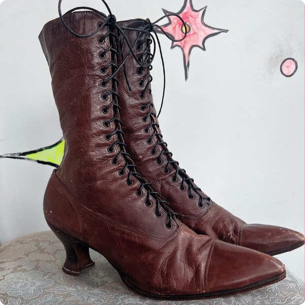 Antique Leather Victorian Boots | Brown Pointy Lace Up Boots | Size 7.5-8