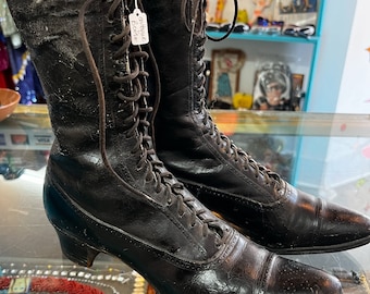 Vintage 1990s Y2k Women's BROWN Leather Lace up Boots