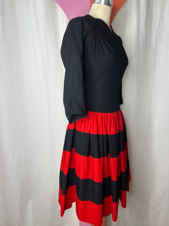 Vintage 1940s | Black and Red Striped Dress | Siz… - image 3