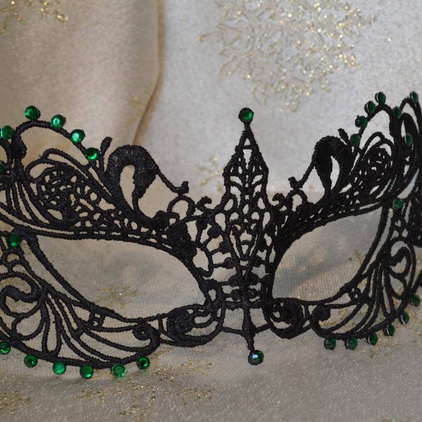 Black Masquerade Mask Lace Green Diamante Black Satin Ties Halloween Party Weddings Gift New Year's Eve Masked Ball Christmas Party 2024