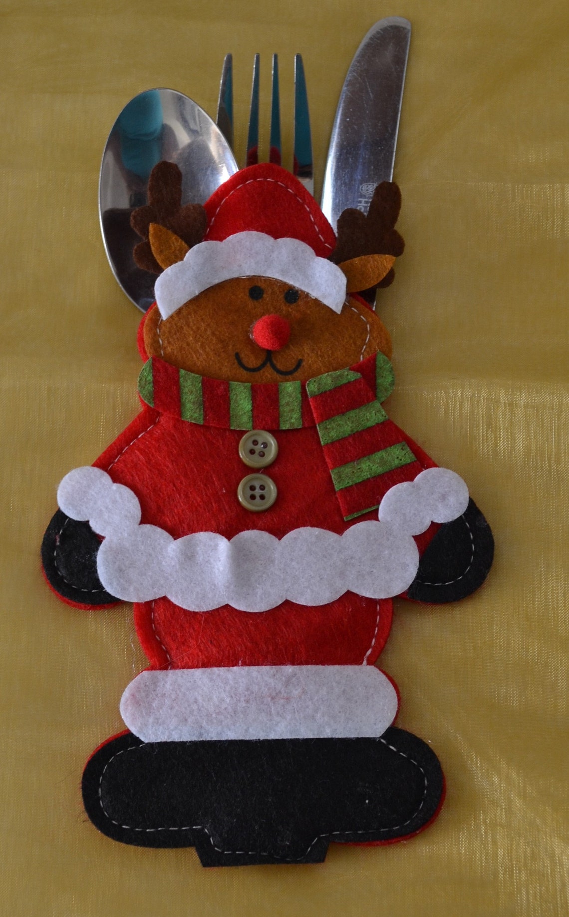 Christmas Cutlery Holders Santa, Snowman, Reindeer Novelty Decor Set — free download