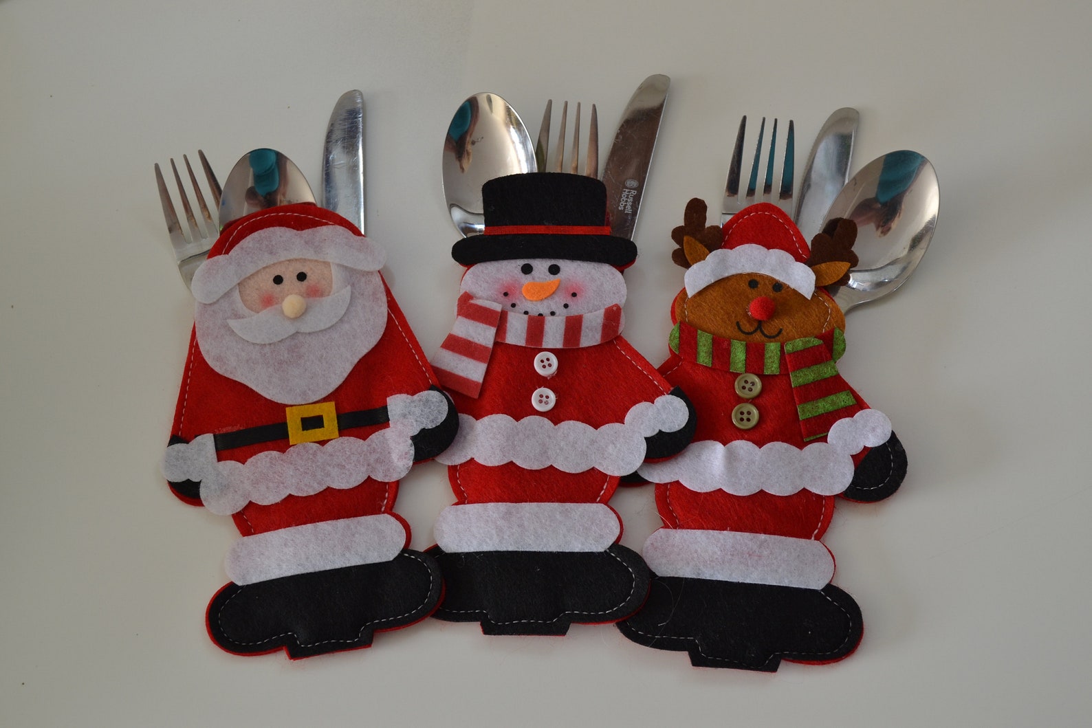 Christmas Cutlery Holders Santa, Snowman, Reindeer Novelty Decor Set — free download