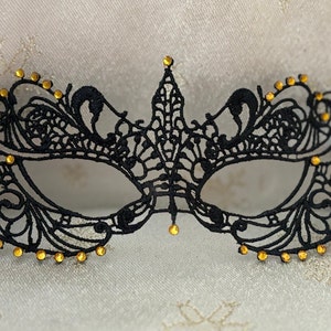 Maschera di Carnevale Nera e Oro Diamante Oro Cravatte di Raso Nero Festa di Carnevale di Halloween Matrimoni Capodanno Ballo in Maschera 2025 Festa di Natale