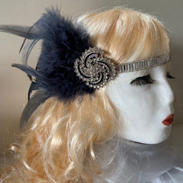 1920s Style Argent Tête Charcol Gris Couleur Plumes Fait à la main vintage Grand Gatsby Style Diamante Bandeau Mariages Roaring 20's Party