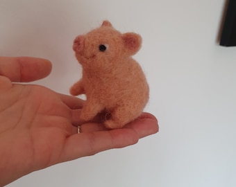 felted sitting piggy, felt art, lucky pig, lucky charm, luck, pig, pigs, felt, wool