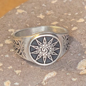 Aztec Sun Ring-Piedra del Sol-Sun Stone-Mayan, Incan, and Aztec Jewelry RM176