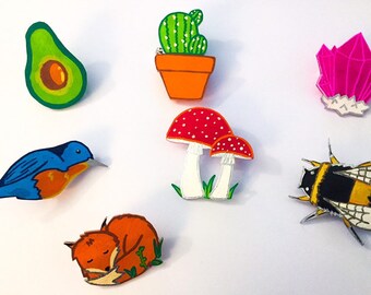 Plastic Nature Pins & Keychains
