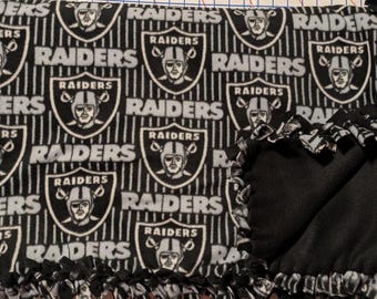 Las Vegas Raiders Fleece Blanket | No Sew | NFL | Football | Raiders | Silver | Black | Ideal Gift