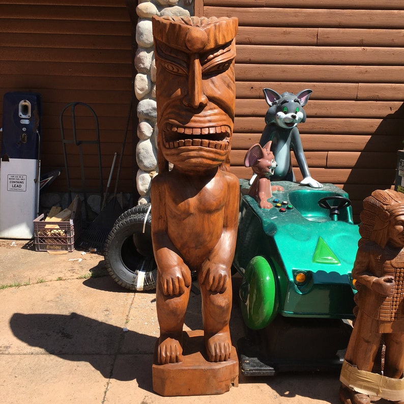 mini tiki statues