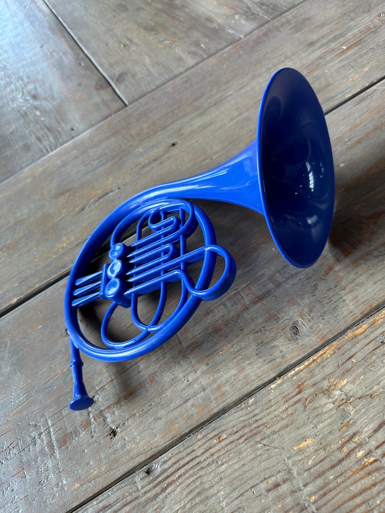 Decoración de trompa azul: regalo legendario totalmente en 3D. ¡Espéralo! imagen 11