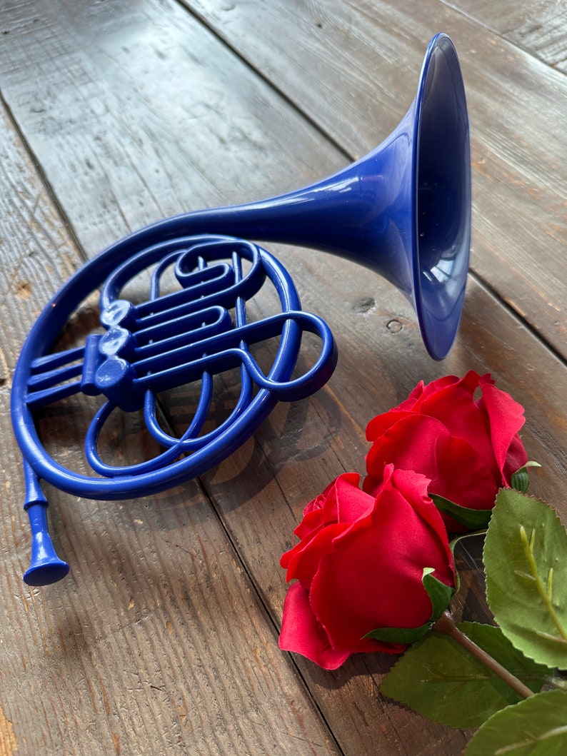 Fully 3D Blue French Horn/ Legen wait for it Dary/ HIMYM/ Proposal Prop image 3