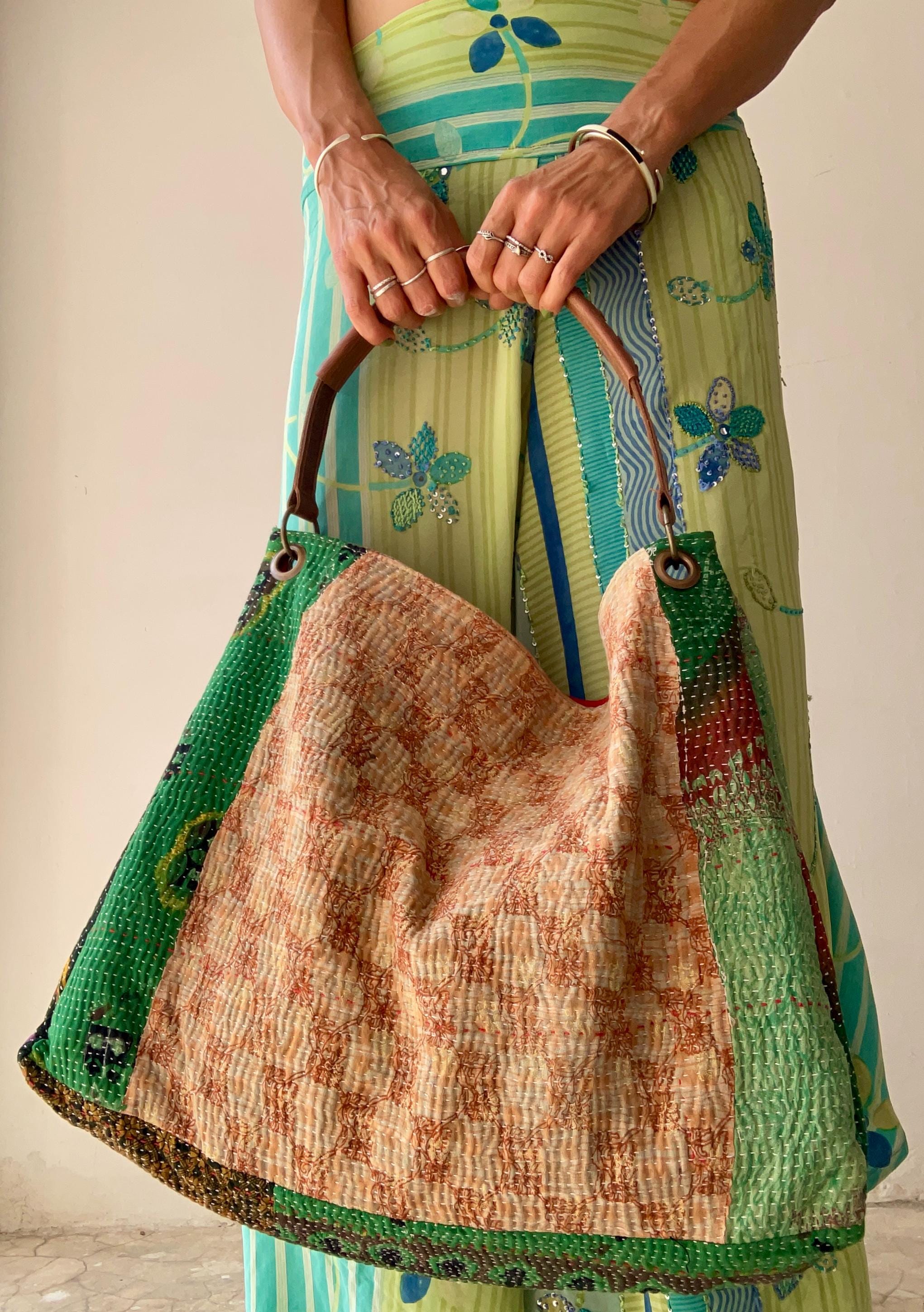 Kantha Shoulder Bag Vintage Large Soft Lightweight Boho  display picture 2