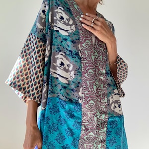 Camisa hippie de seda con retazos, talla grande, para fiestas y festivales, estilo bohemio extragrande, estilo urbano, talla única, playera colorida.