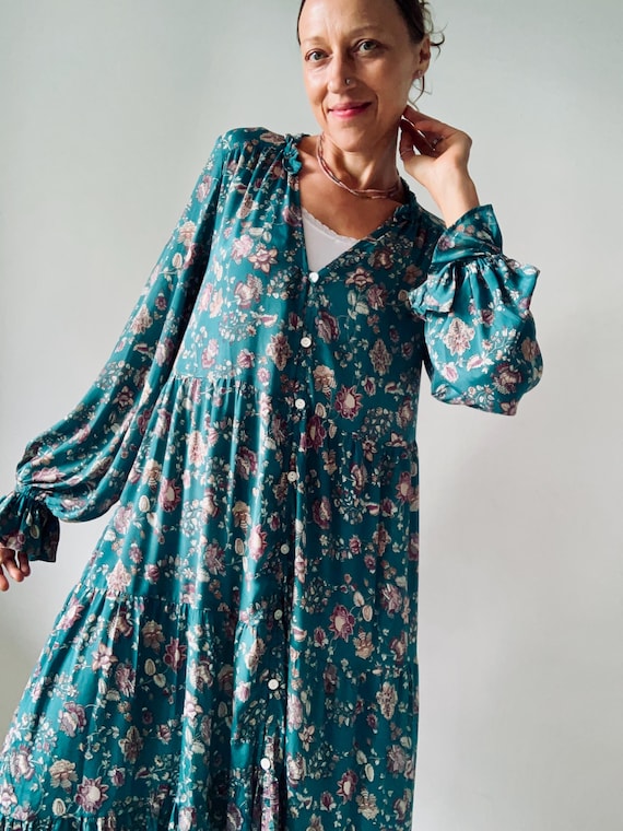 theory marl flare dress Shoulders Flare Sleeve Long Maternity Dress main image 0