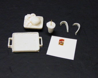 1:25 G scale model resin car hop drive in restaurant diner tray and meal