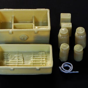 1:25 scale model funeral mortuary embalming kit