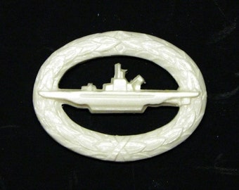 scale model resin German U-Boat submarine warfare badge display stand plaque