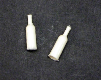 1:25 G scale model resin beer botles