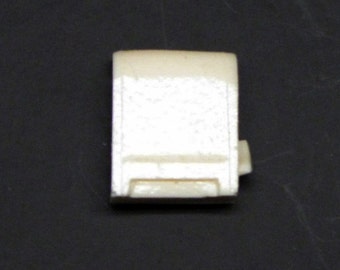 1:25 G scale resin model paper towel dispenser