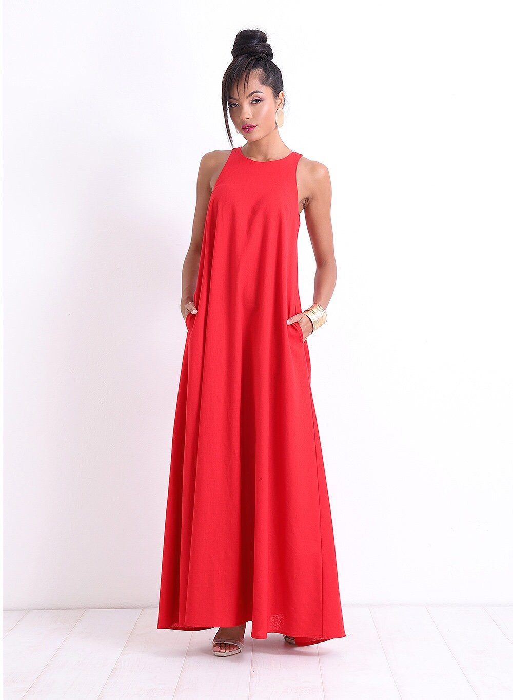 LILBETTER Women's Sleeveless Maxi Dress With Pockets - Loose Fit, Criss Cross Back, Wine Red