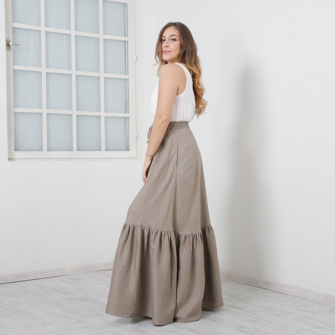 Classic – Full-Circle Linen Midi Skirt