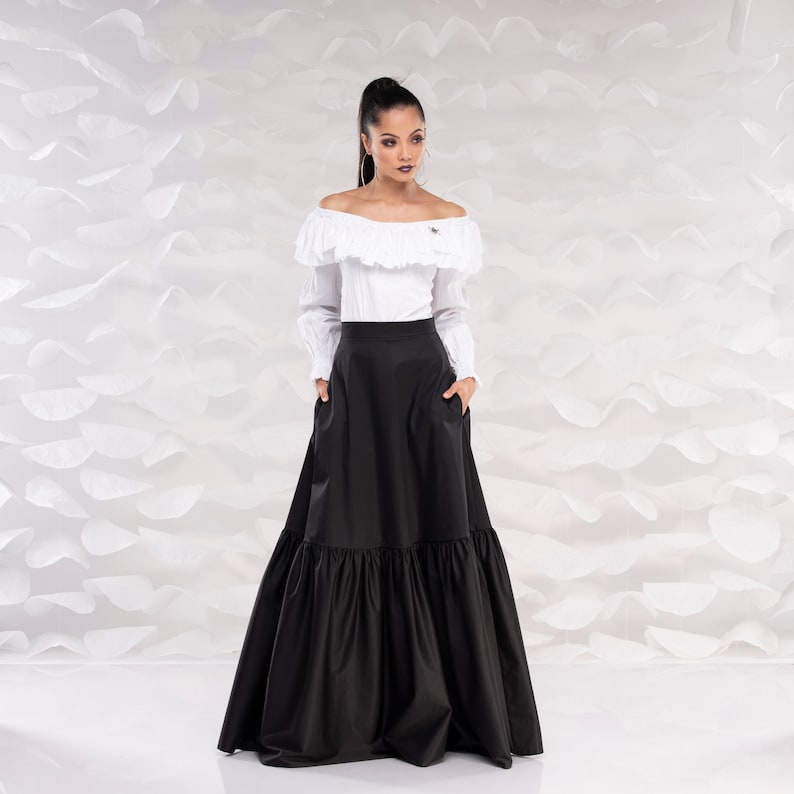 black maxi skirt plus size