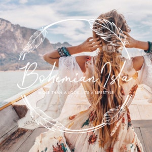 Premade logo, Watermark, Business  elegant  logo, oval logo, gold feather logo, photography logo, writer logo, feathers logo, Interior logo