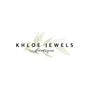 Könnte beinhalten: Ein Logo für eine Schmuckboutique namens "Khloe Jewels Boutique". Das Logo zeigt eine Aquarell-Illustration eines grünen, belaubten Zweigs.